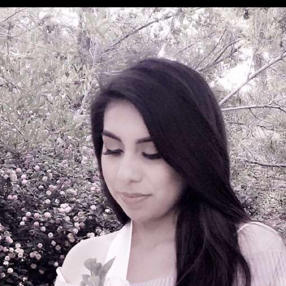 Meet your Posher, Brenda - Picture 1 of 1